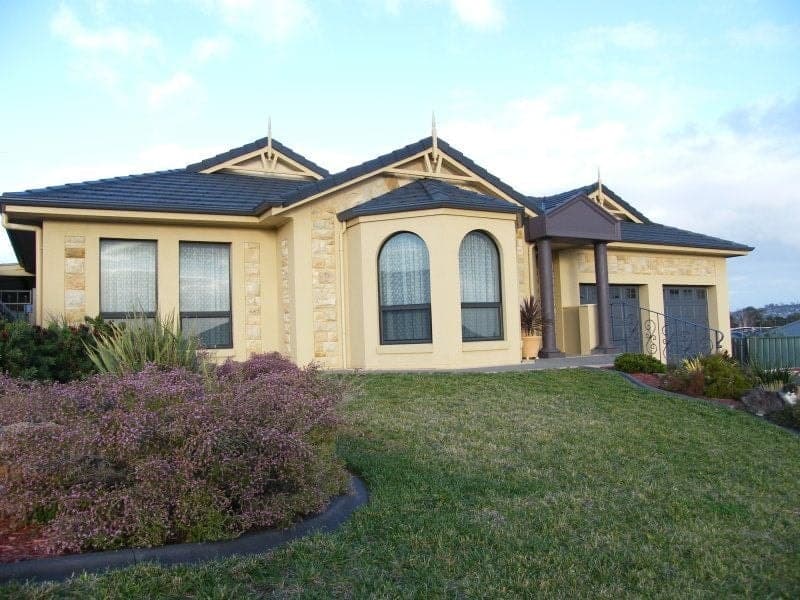 4 Grange Place MOUNT GAMBIER SA, Mount Gambier - Image 1