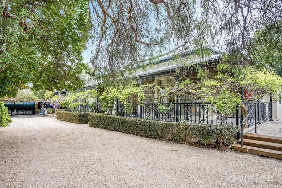 7 Green Gate Crescent, Beaumont, Beaumont - Image 1