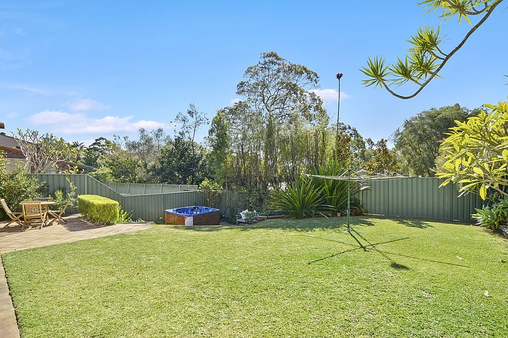 19 Emerald Place, Grays Point - Thumbnail 3