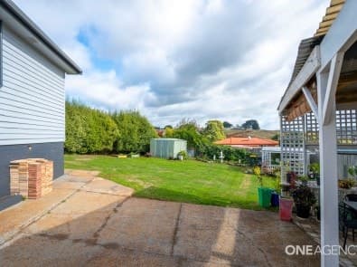 86 Stirling Street, Acton, Acton - Thumbnail 3