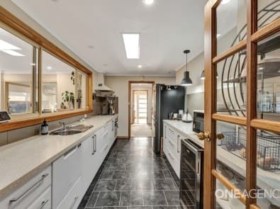 56 Hales Street, Wynyard, Wynyard - Thumbnail 2