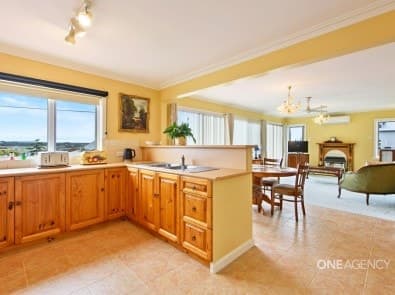 105 Emmett Street, Smithton, Smithton - Thumbnail 4