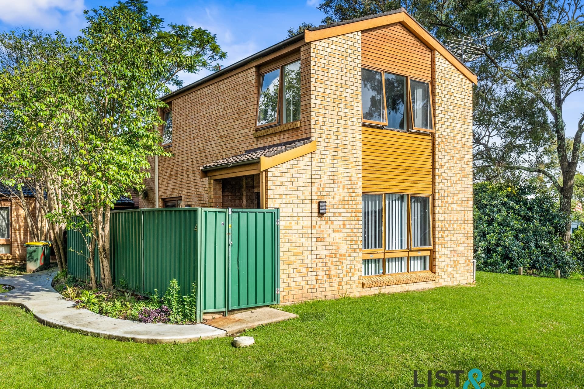 4/125 Cumberland Road, Ingleburn, NSW 2565, Ingleburn - Image 1
