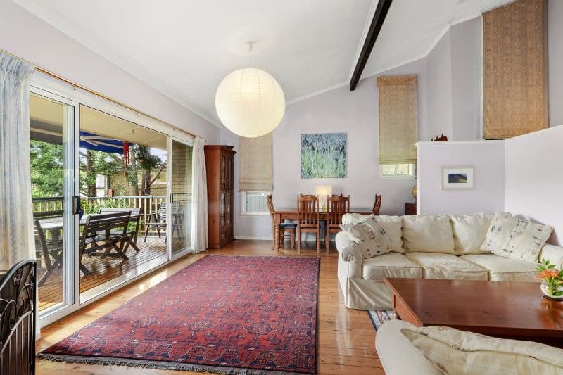 16 Pinaroo Place, Gymea Bay - Thumbnail 5