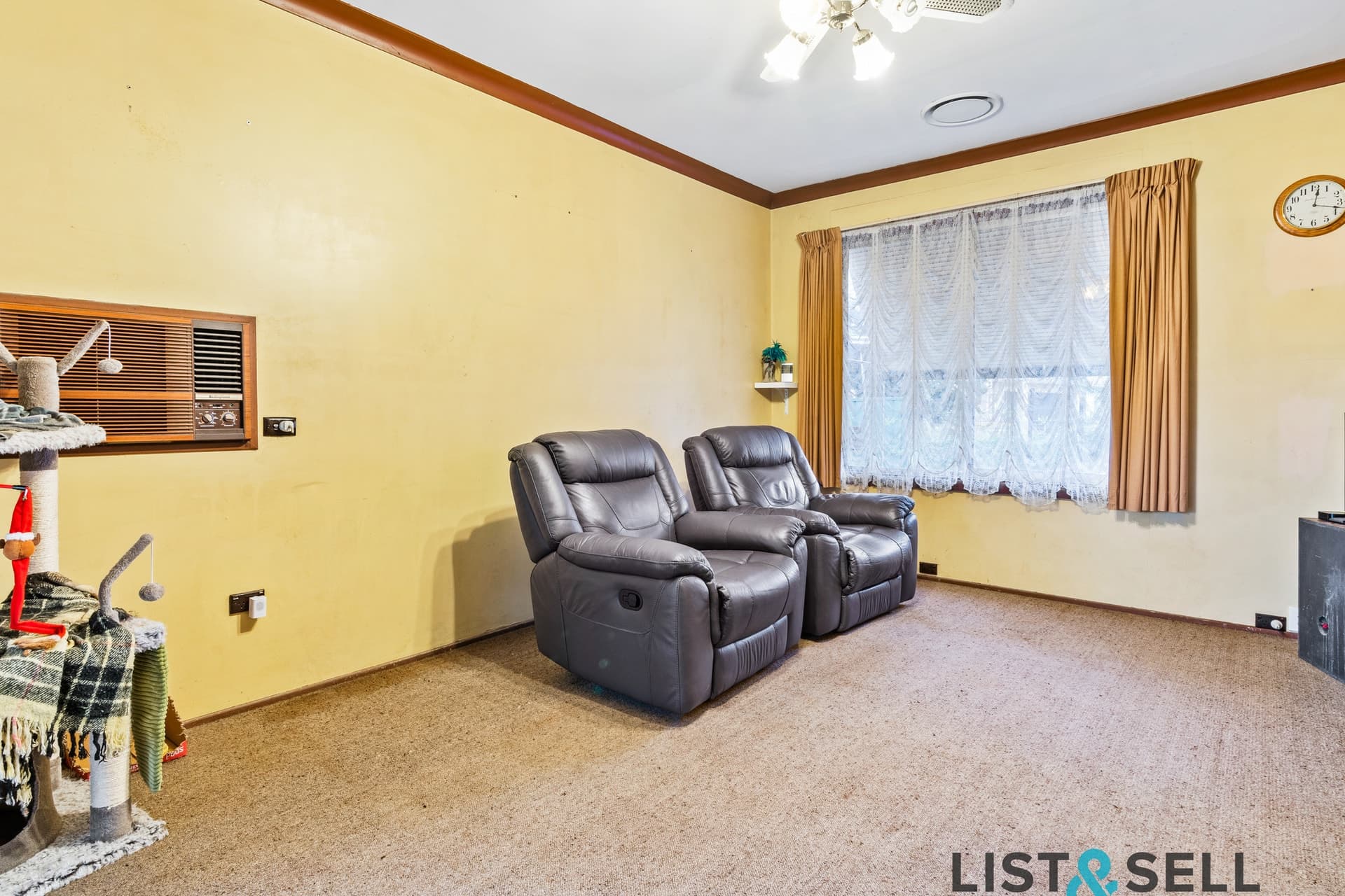 41 Wattle Avenue, Macquarie Fields, NSW 2564, Macquarie Fields - Thumbnail 2