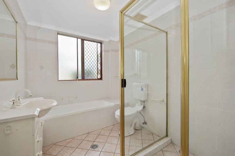 2/351-353 President Avenue, Gymea - Image 1