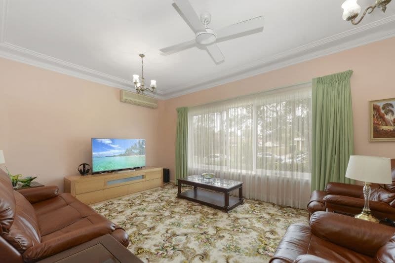1 Nyrang Place, Kirrawee - Thumbnail 4