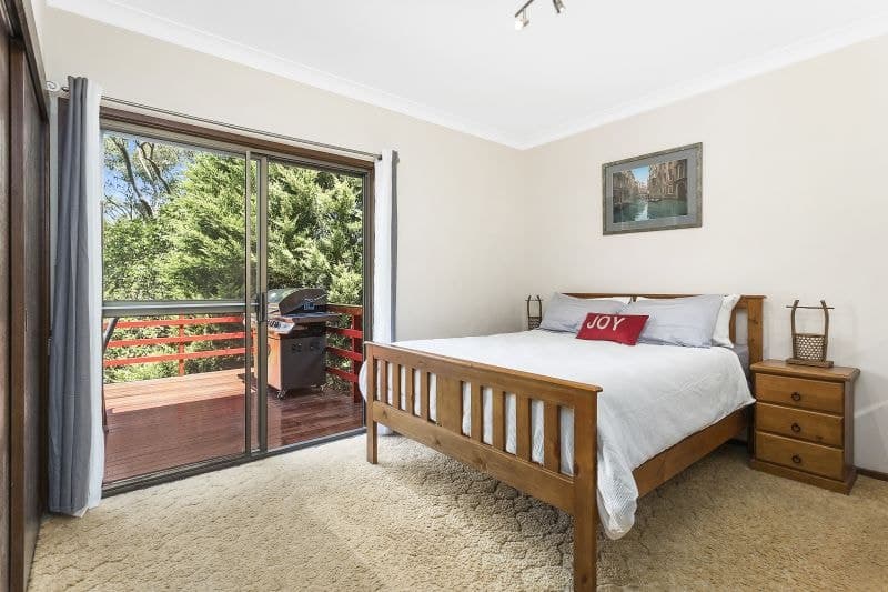 132 North West Arm Road, Grays Point - Thumbnail 2