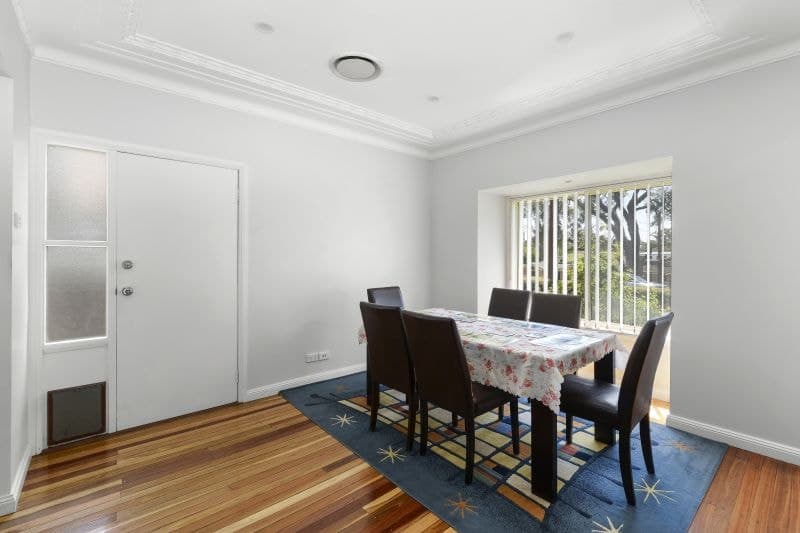 294 President Avenue, Gymea - Thumbnail 2