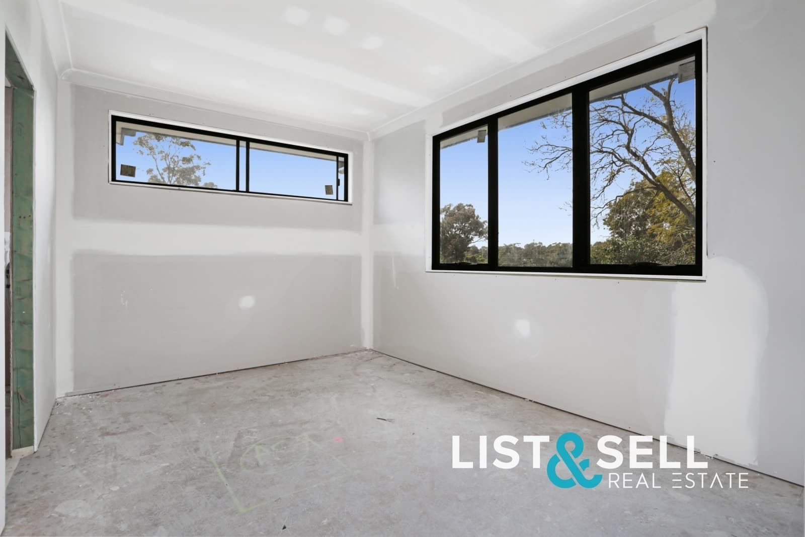 49A Chester Road, Ingleburn, NSW 2565, Ingleburn - Thumbnail 4