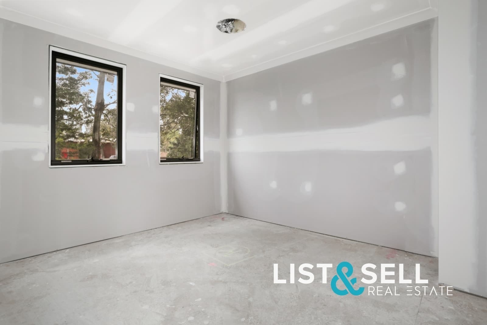 49A Chester Road, Ingleburn, NSW 2565, Ingleburn - Thumbnail 6