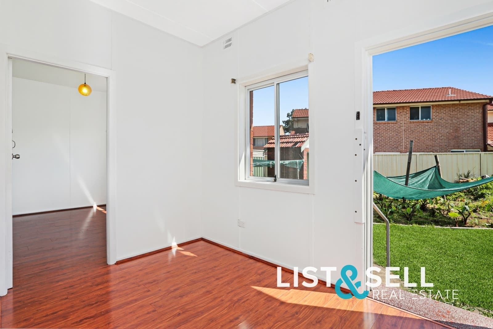 82 Matthews Square, Ingleburn, NSW 2565, Ingleburn - Thumbnail 8