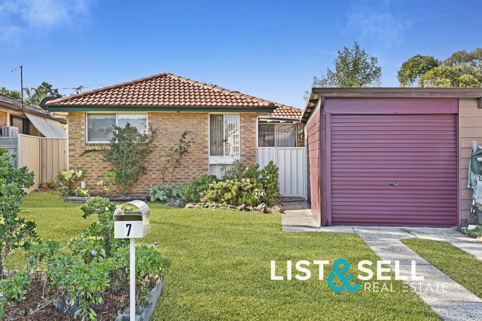 7 Keats Place, Ingleburn, NSW 2565, Ingleburn - Image 1