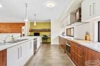 18 Grandmere Parade, Meadow Springs, Meadow Springs - Thumbnail 5