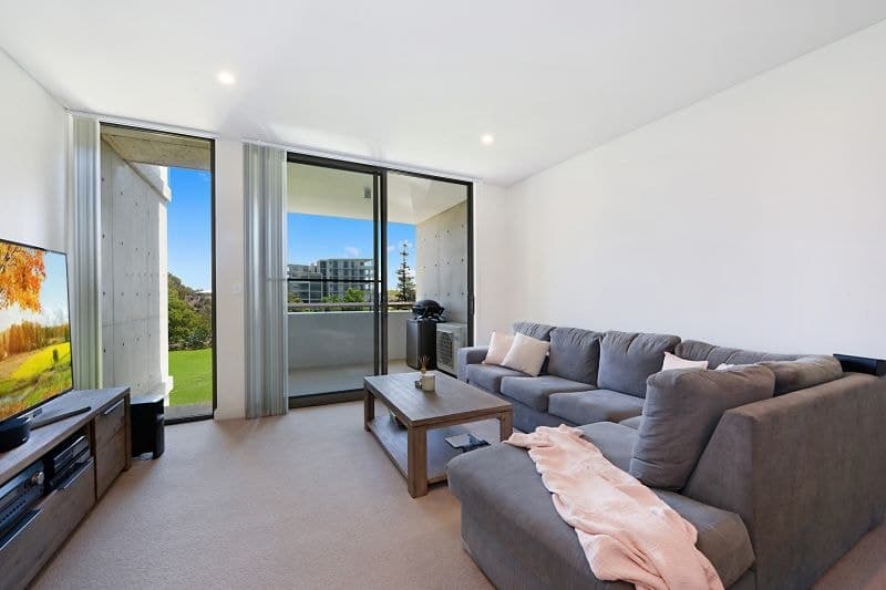 3.2/26 Merton Street, Sutherland - Image 1