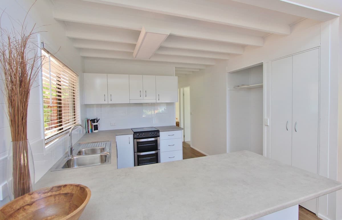 15 St Albans Way, West Haven, West Haven - Thumbnail 7