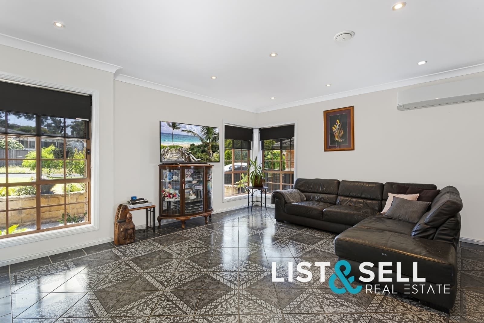 34 Balook Crescent, Bradbury, NSW 2560, Bradbury - Thumbnail 4