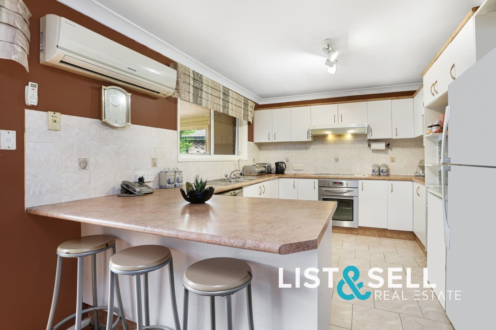 7 Kearns Avenue, Kearns, NSW 2558, Kearns - Thumbnail 6