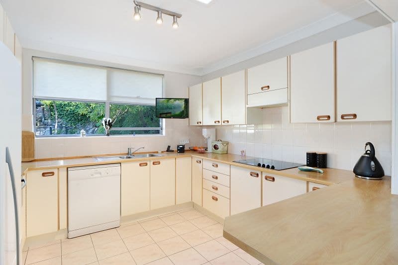 35 Alkaringa Road, Gymea Bay - Thumbnail 5