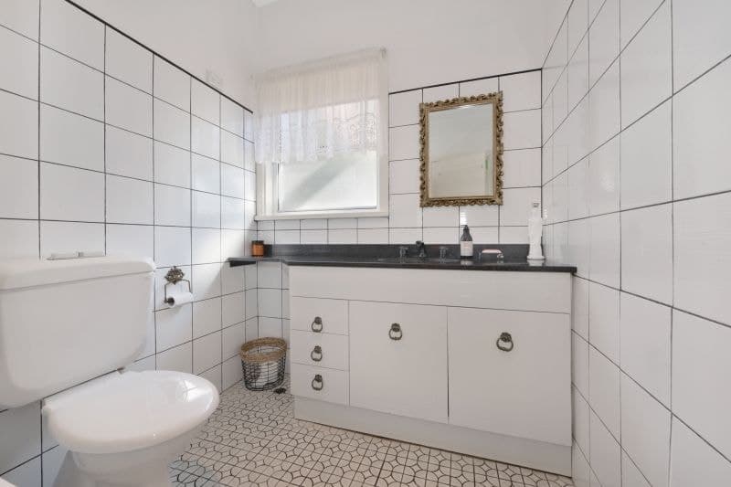 1 Noyana Avenue, Grays Point - Thumbnail 2