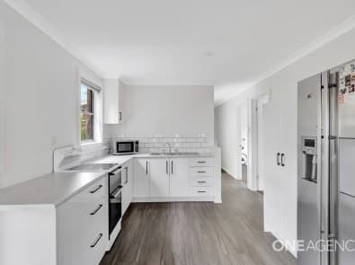 1 Sassafras Crescent, Romaine, Romaine - Thumbnail 4