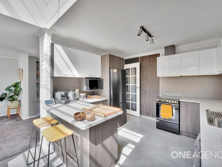 1 Hillfarm Drive, Park Grove, Park Grove - Thumbnail 5