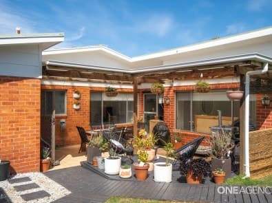 41 Roslyn Avenue, Romaine, Romaine - Image 1