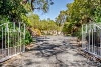 10 Fernwood Road, Dawesville, Dawesville - Image 1