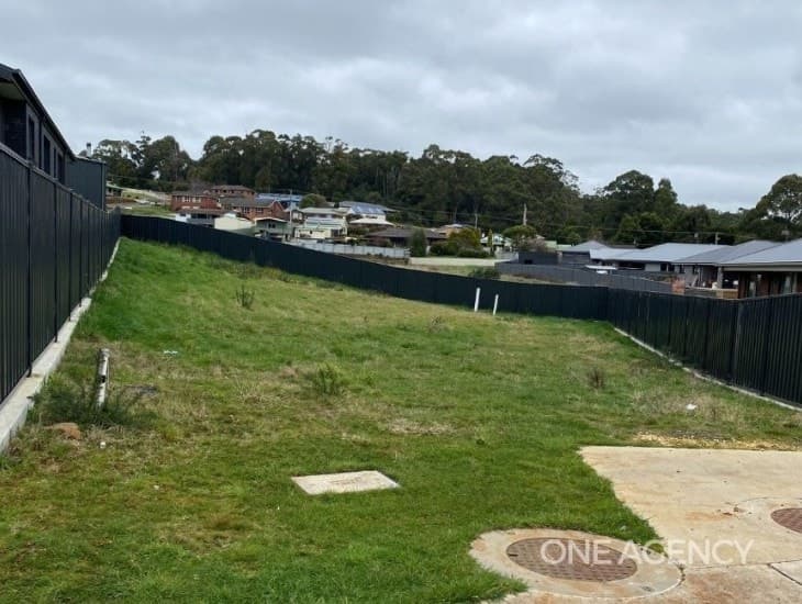 6 Emerald Court, Park Grove - Thumbnail 6