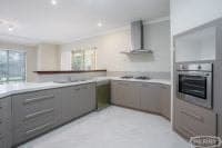 214 Peelwood Parade, Halls Head, Halls Head - Thumbnail 4