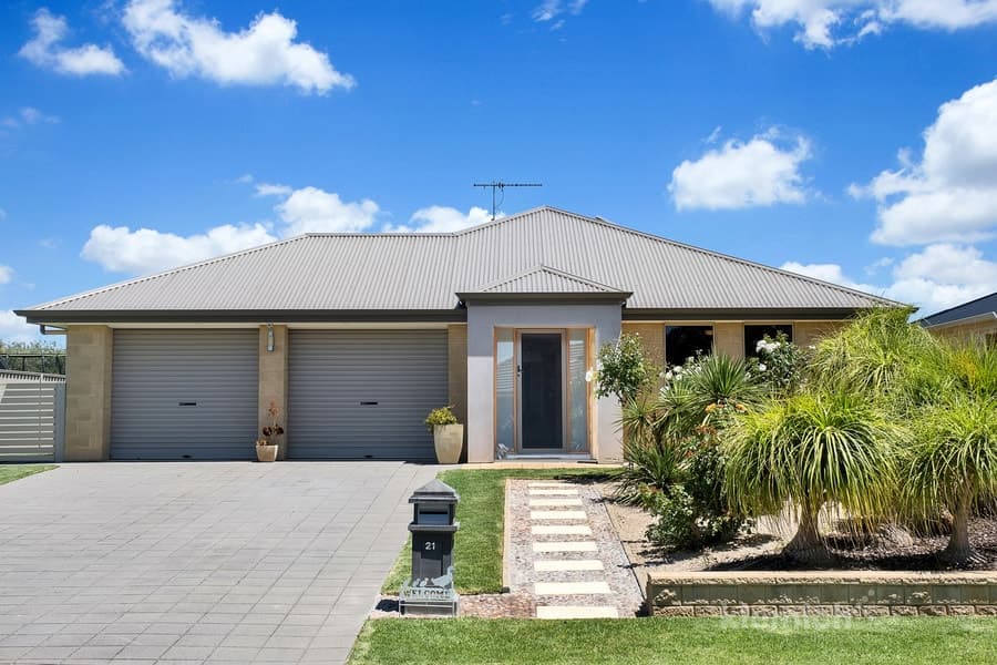 21 Brideson Road, Strathalbyn, Strathalbyn - Image 1