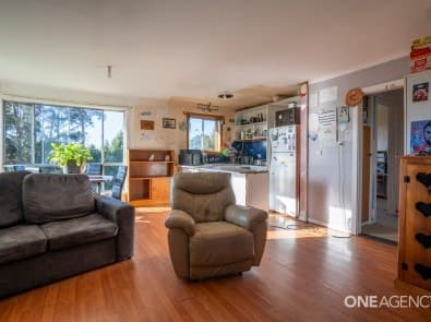 1/11 Bathurst Street, Upper Burnie, Upper Burnie - Thumbnail 3