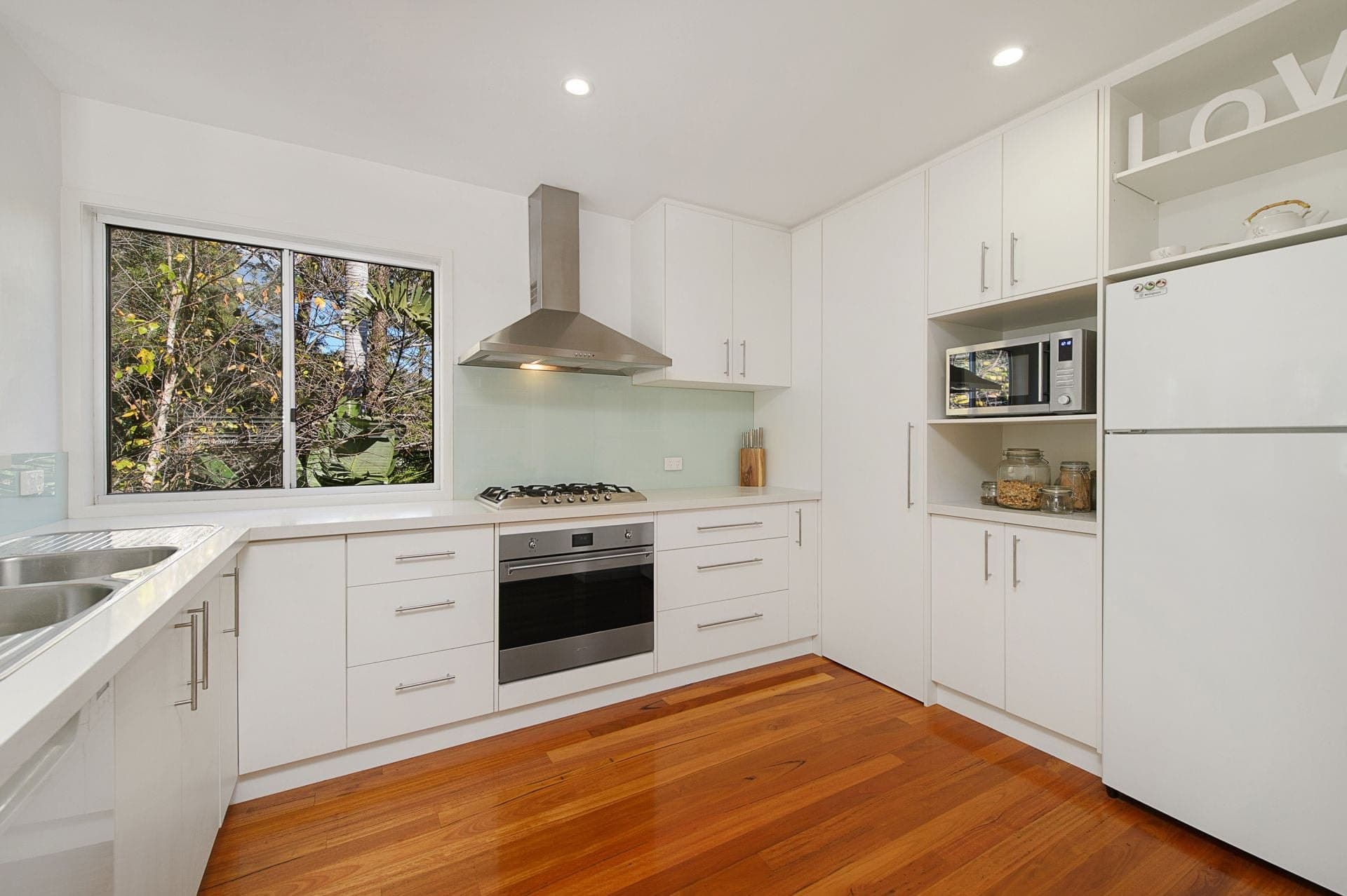 8 Sunnyside Crescent Port Macquarie NSW, Port Macquarie - Thumbnail 6