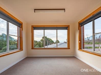 10 West Street, Upper Burnie, Upper Burnie - Thumbnail 2