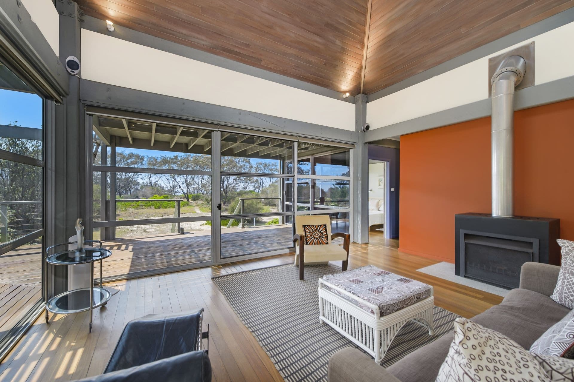 330 Plomer Road, North Shore, North Shore - Thumbnail 4