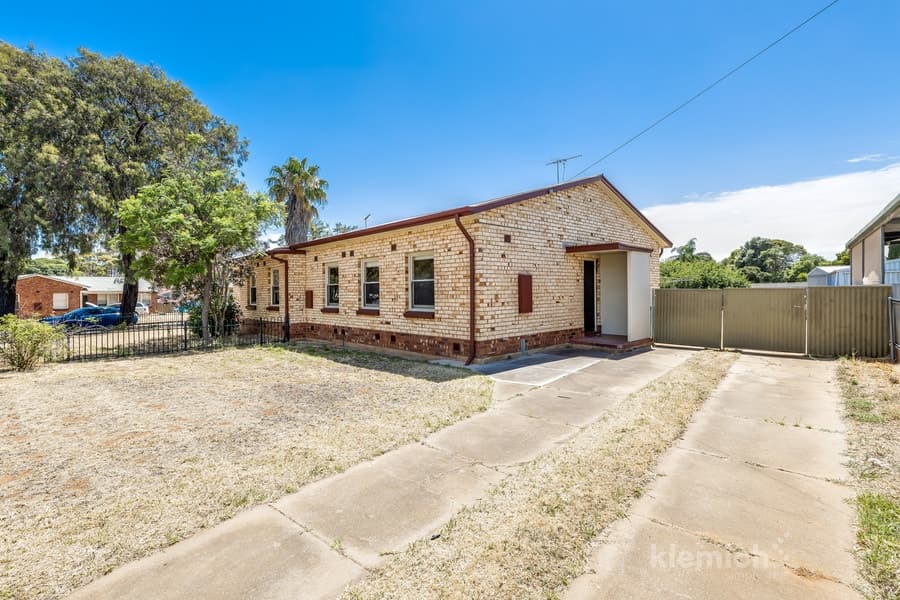 3 Chilmark Street, Elizabeth Vale, Elizabeth Vale - Image 1