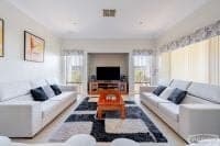 43 Buttercup Parkway, Halls Head, Halls Head - Thumbnail 7