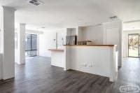 16 Aldenham Heights, Halls Head, Halls Head - Thumbnail 4