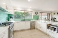 3 Penda Close, Halls Head, Halls Head - Thumbnail 6