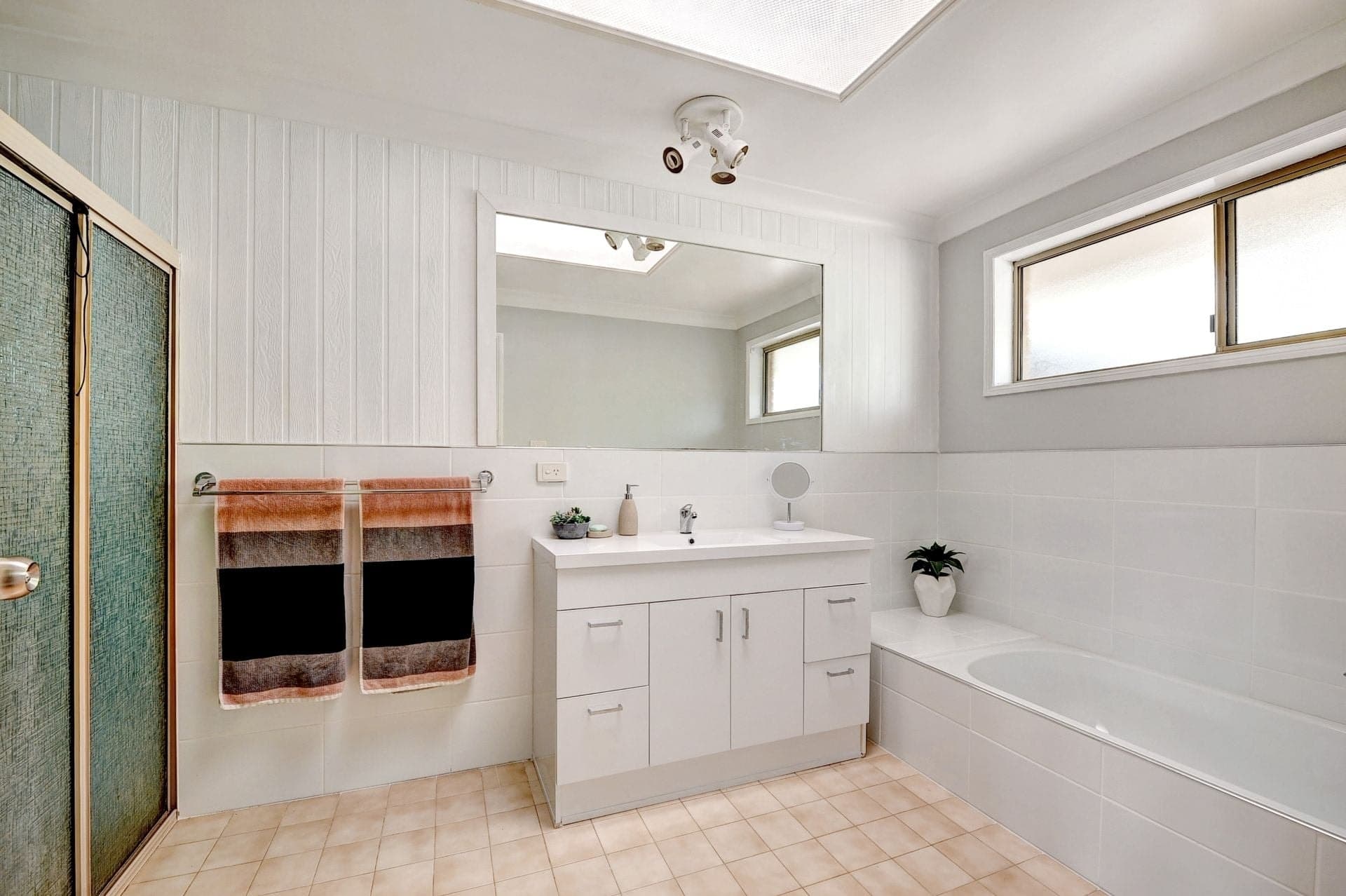 2/8 Leura Place Port Macquarie NSW, Port Macquarie - Image 1