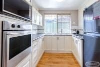 18 Parilla Court, Greenfields, Greenfields - Thumbnail 3