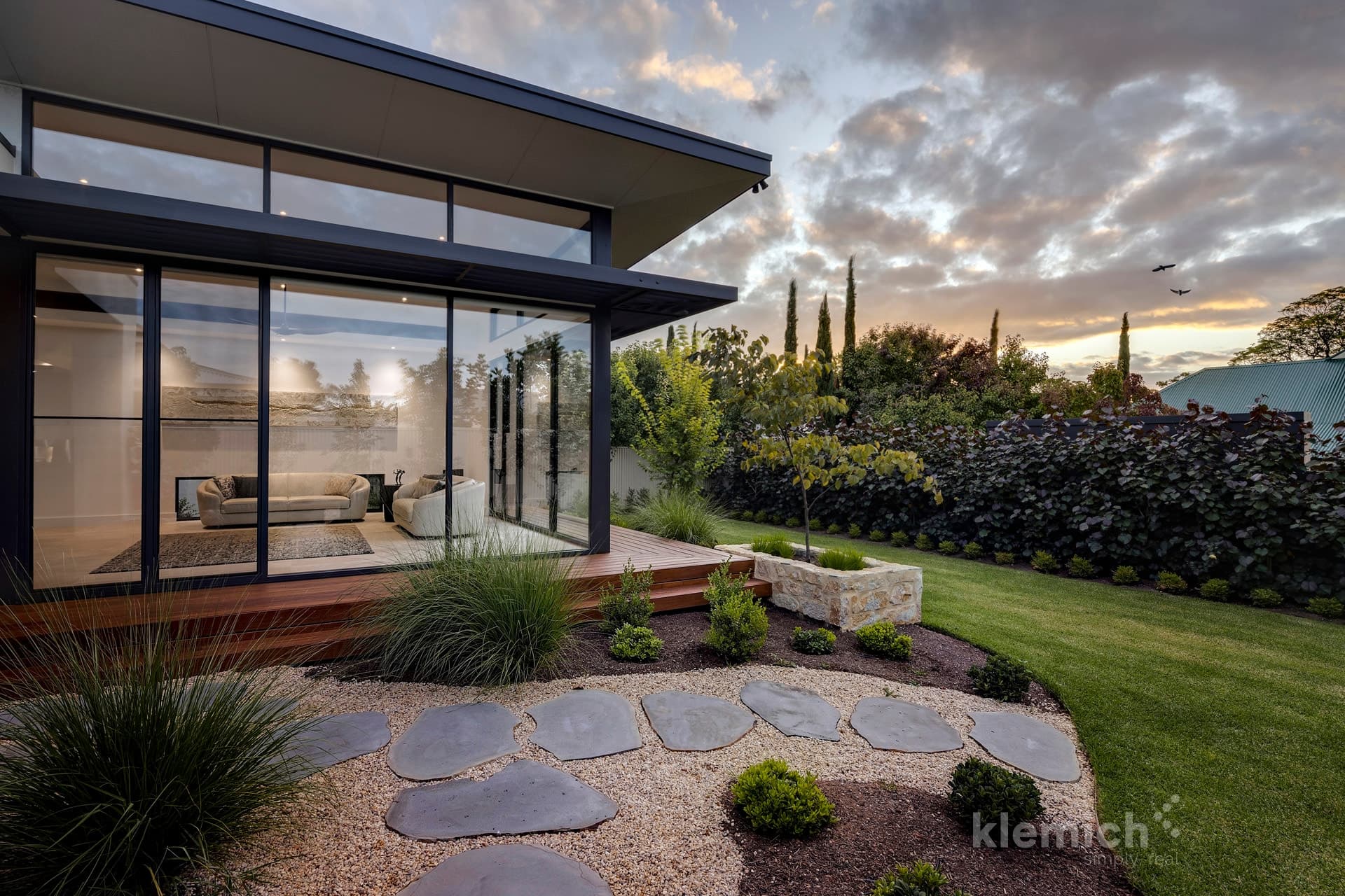 124 First Avenue, JOSLIN, Joslin - Image 1