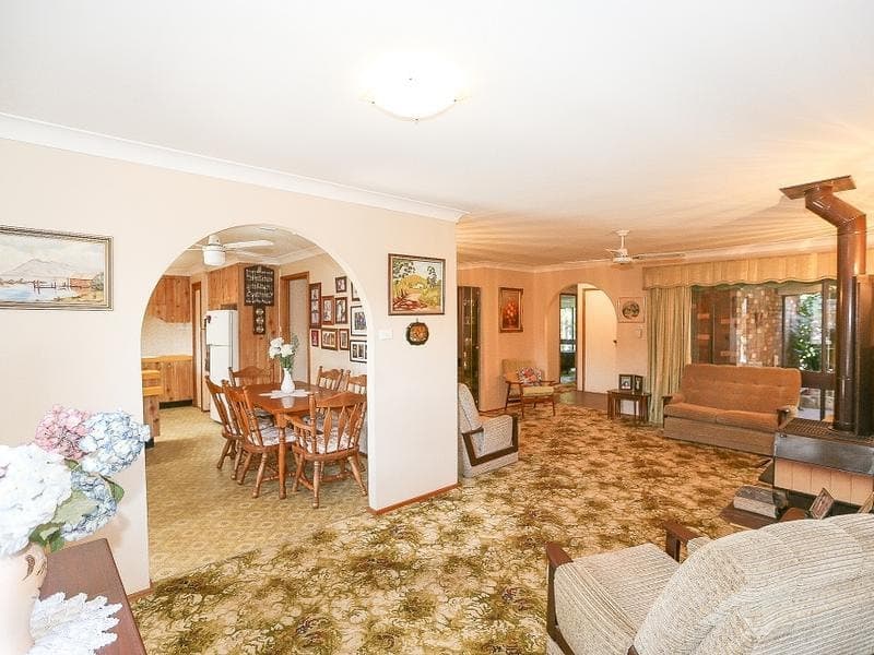 3 Aseki Avenue, GLENFIELD, NSW 2167, Glenfield - Thumbnail 4