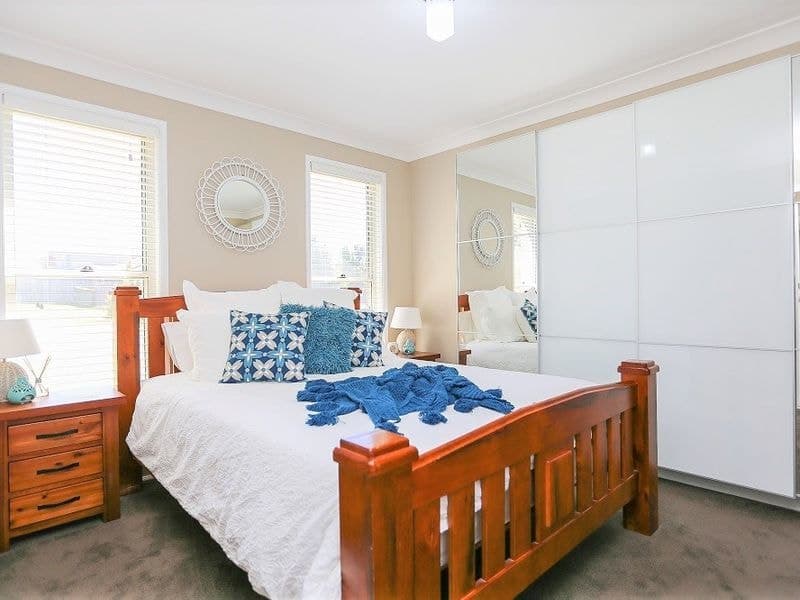 9 Boddingtons Road, GLENFIELD, NSW 2167, Glenfield - Thumbnail 5