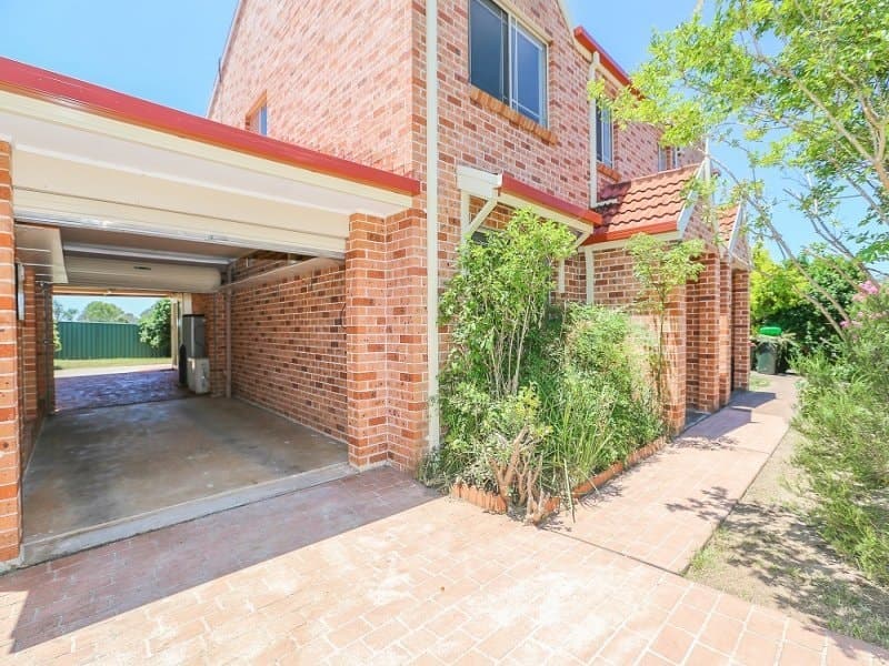1/18 Azalea Place, MACQUARIE FIELDS, NSW 2564, Macquarie Fields - Thumbnail 2