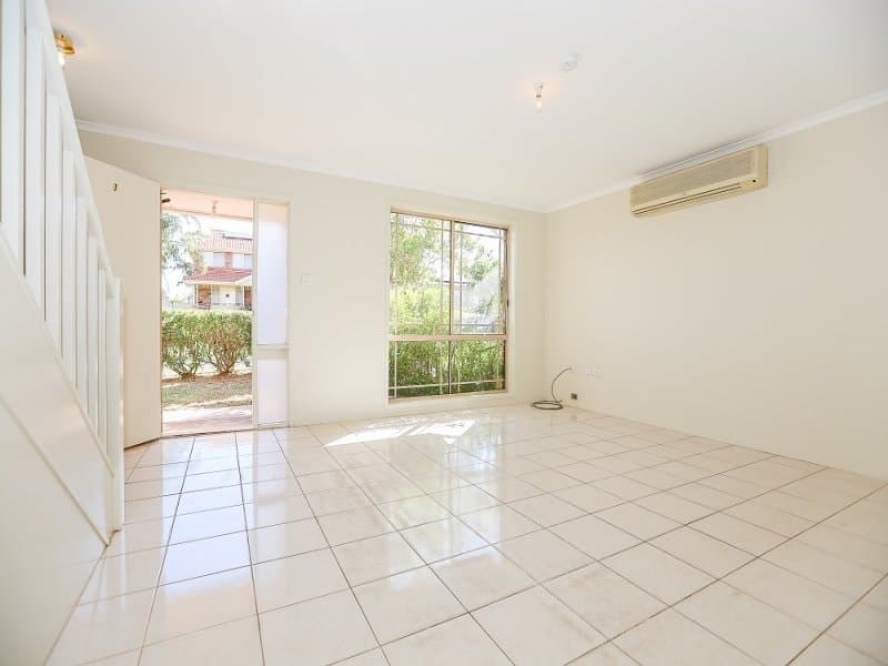 1/18 Azalea Place, MACQUARIE FIELDS, NSW 2564, Macquarie Fields - Thumbnail 3