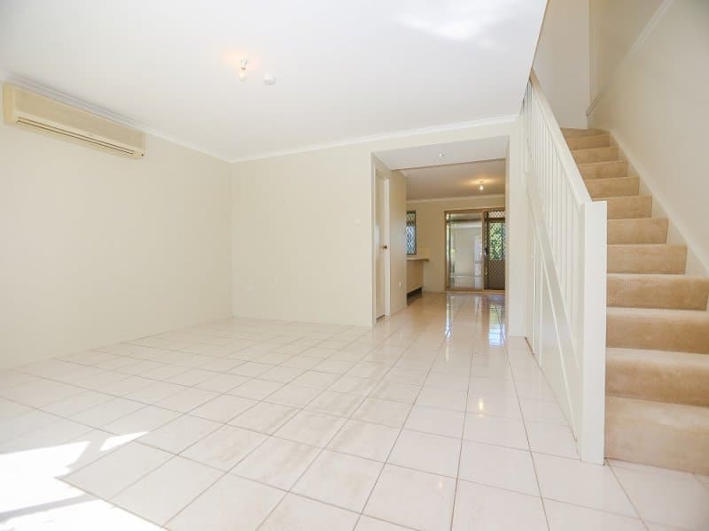 1/18 Azalea Place, MACQUARIE FIELDS, NSW 2564, Macquarie Fields - Thumbnail 4