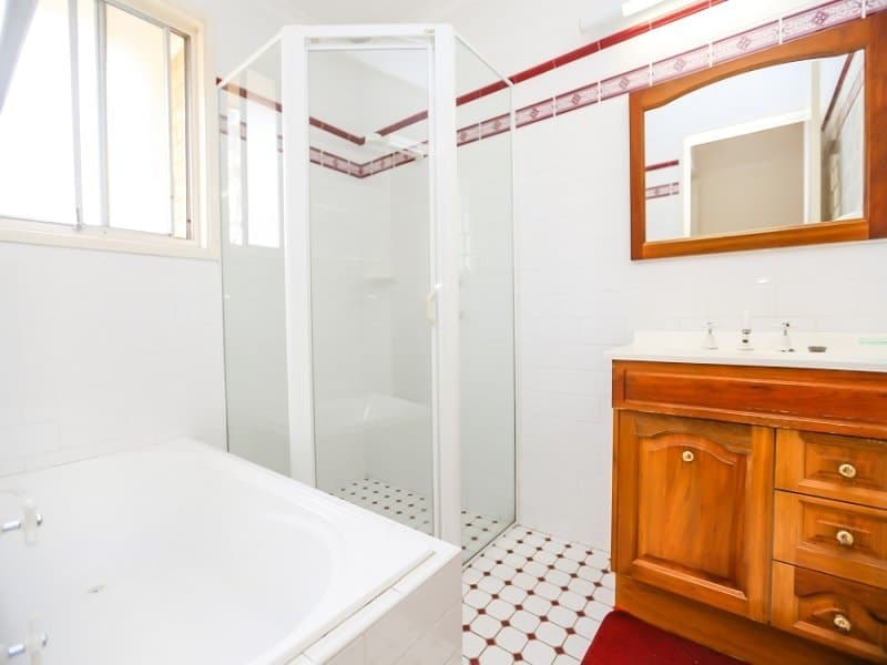 2 Emex Place, MACQUARIE FIELDS, NSW 2564, Macquarie Fields - Thumbnail 4