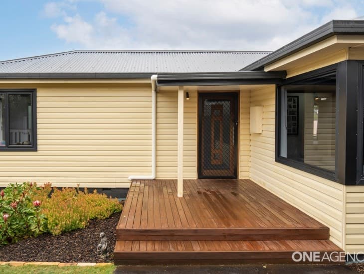 20 Whitford Street, Upper Burnie, Upper Burnie - Thumbnail 2