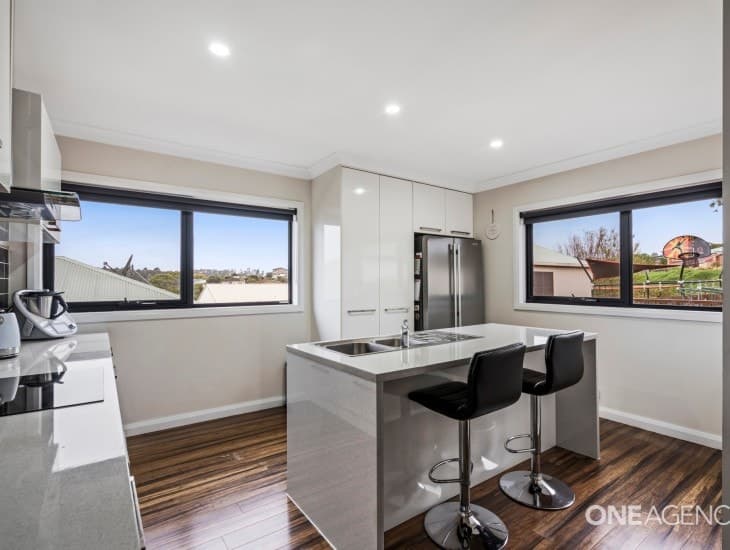 20 Whitford Street, Upper Burnie, Upper Burnie - Thumbnail 3